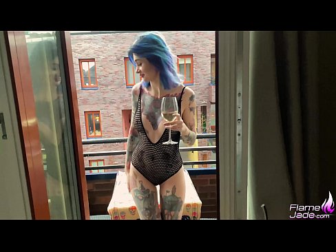 ❤️ Tremendous Girl Sucking with a Gulp and Fucking Passionately Under the Open Sky Sexo superior em nós ﹏